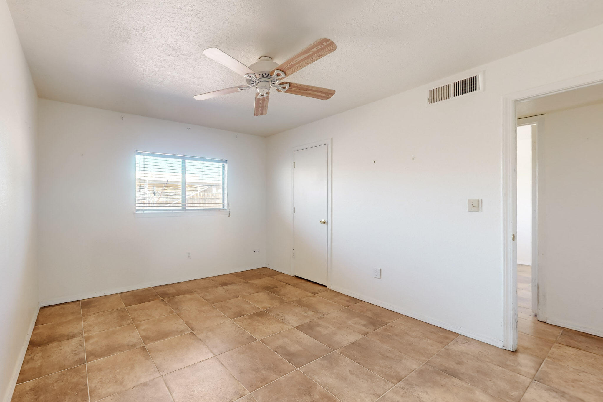 6817 Armand Road, Albuquerque, New Mexico image 17