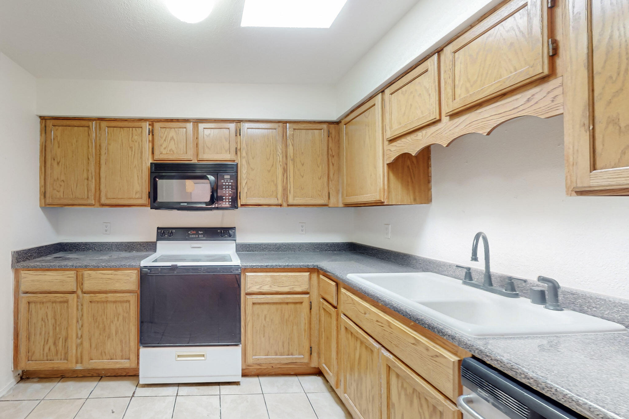 6817 Armand Road, Albuquerque, New Mexico image 9