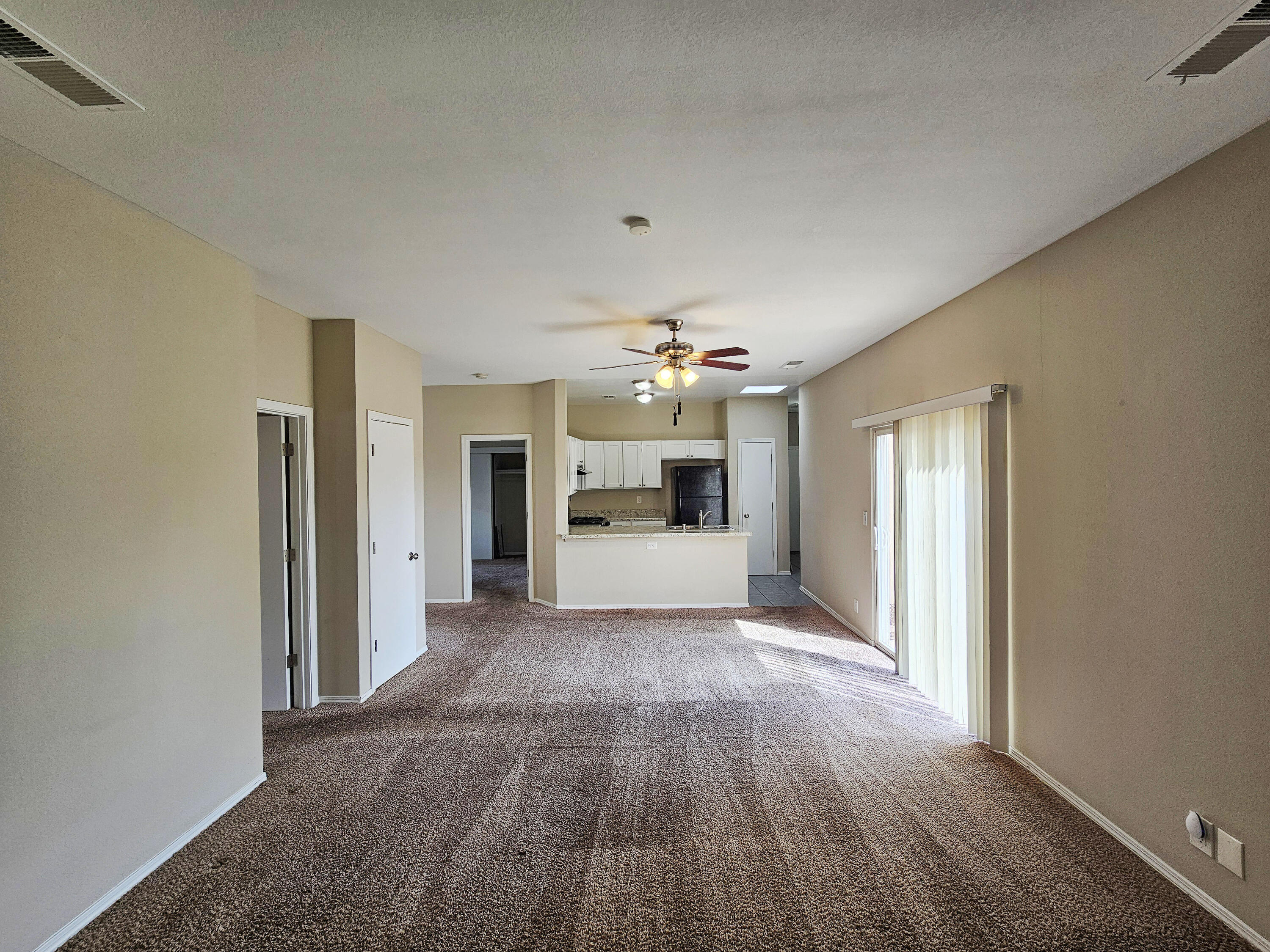 422 Phoenix Avenue, Albuquerque, New Mexico image 4