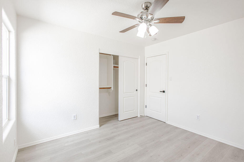 9105 Hidden Spring Avenue, Albuquerque, New Mexico image 16