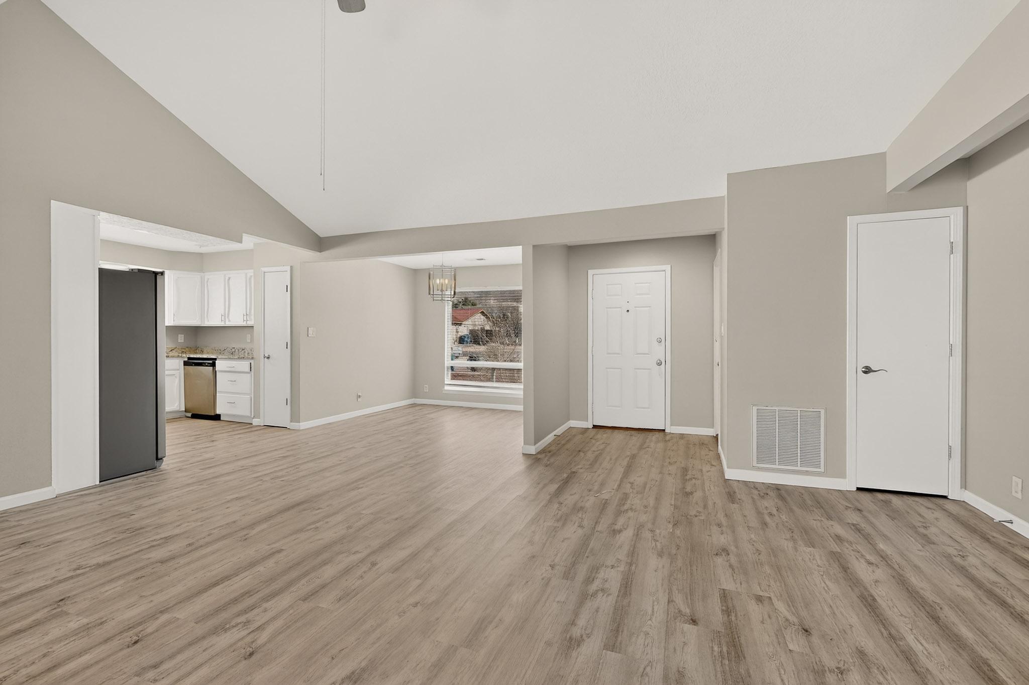 1111 Granada Hills Court NE