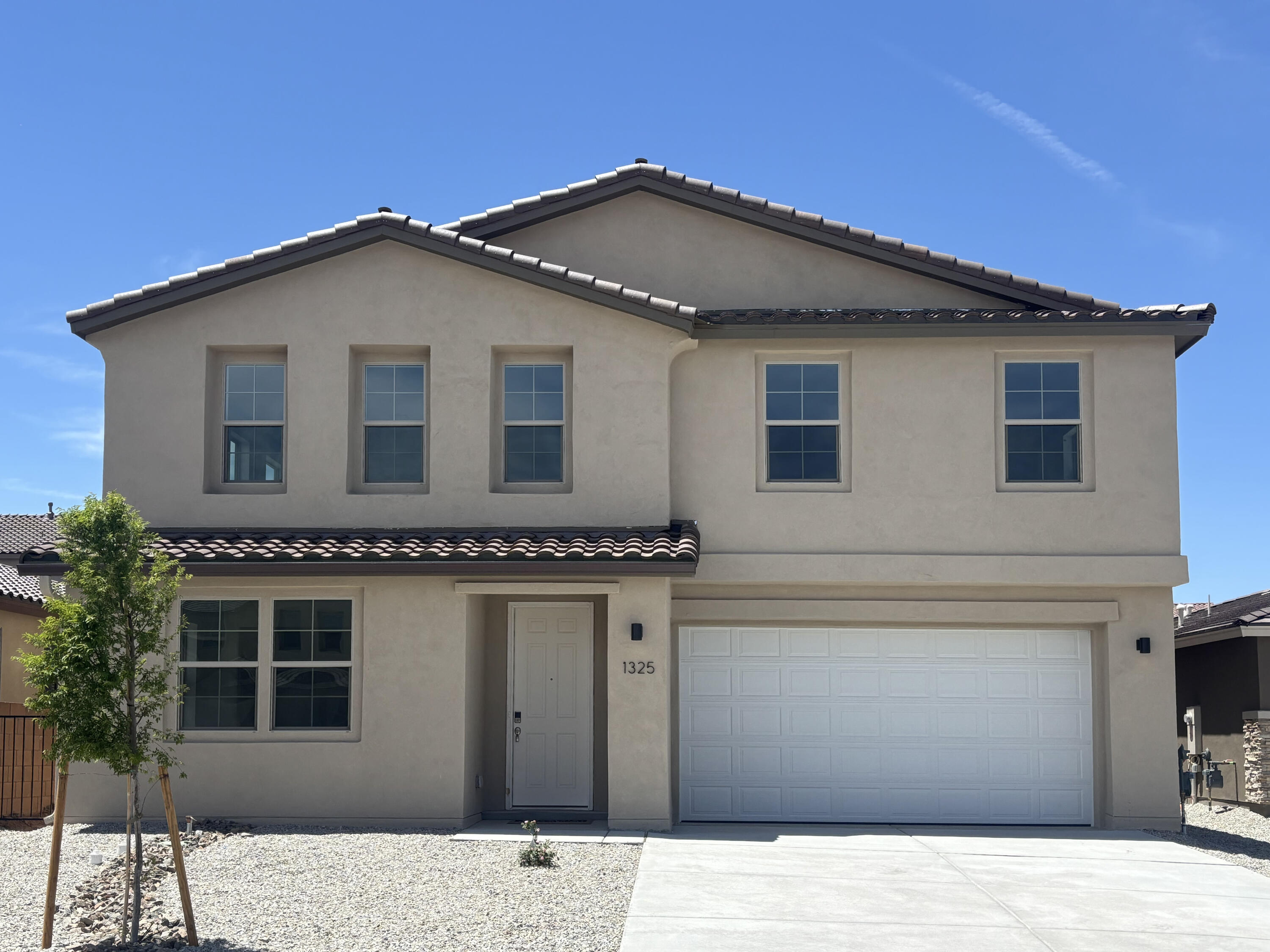 1325 Valle De Colores Street, Los Lunas, New Mexico image 2