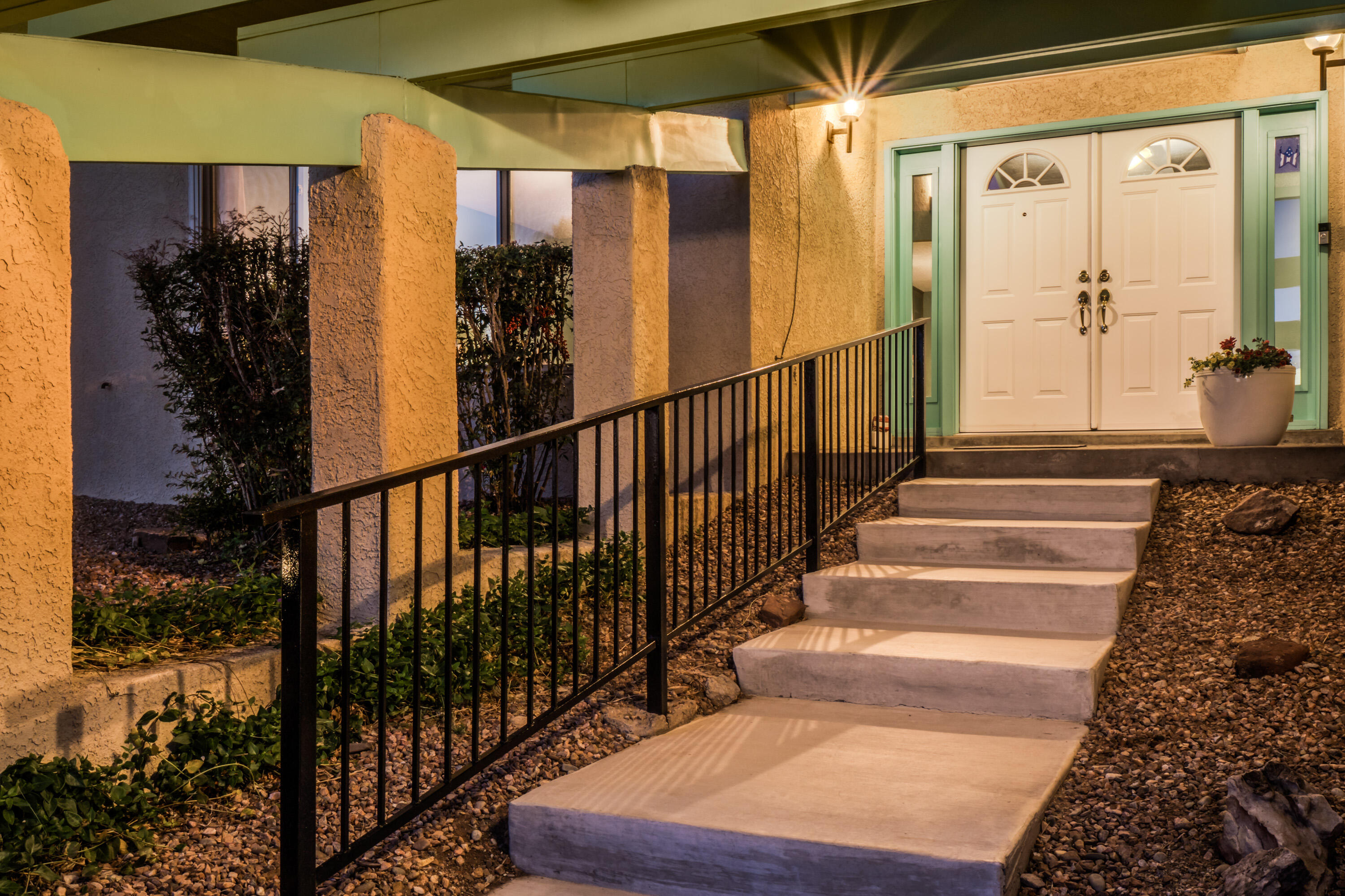 4706 Glenwood Hills Drive, Albuquerque, New Mexico image 34