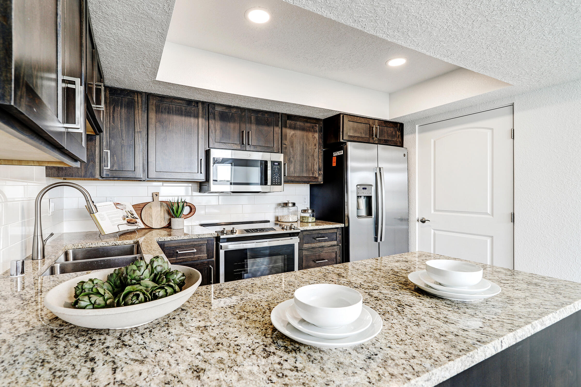 656 Lakeview Circle, Rio Rancho, New Mexico image 10