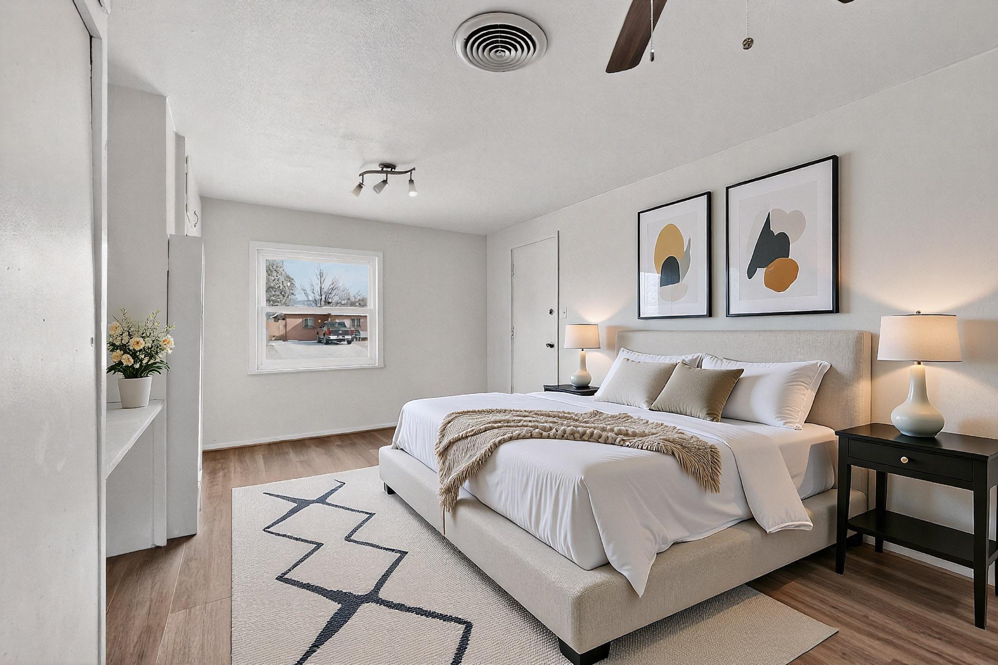 2133 Madeira Drive NE