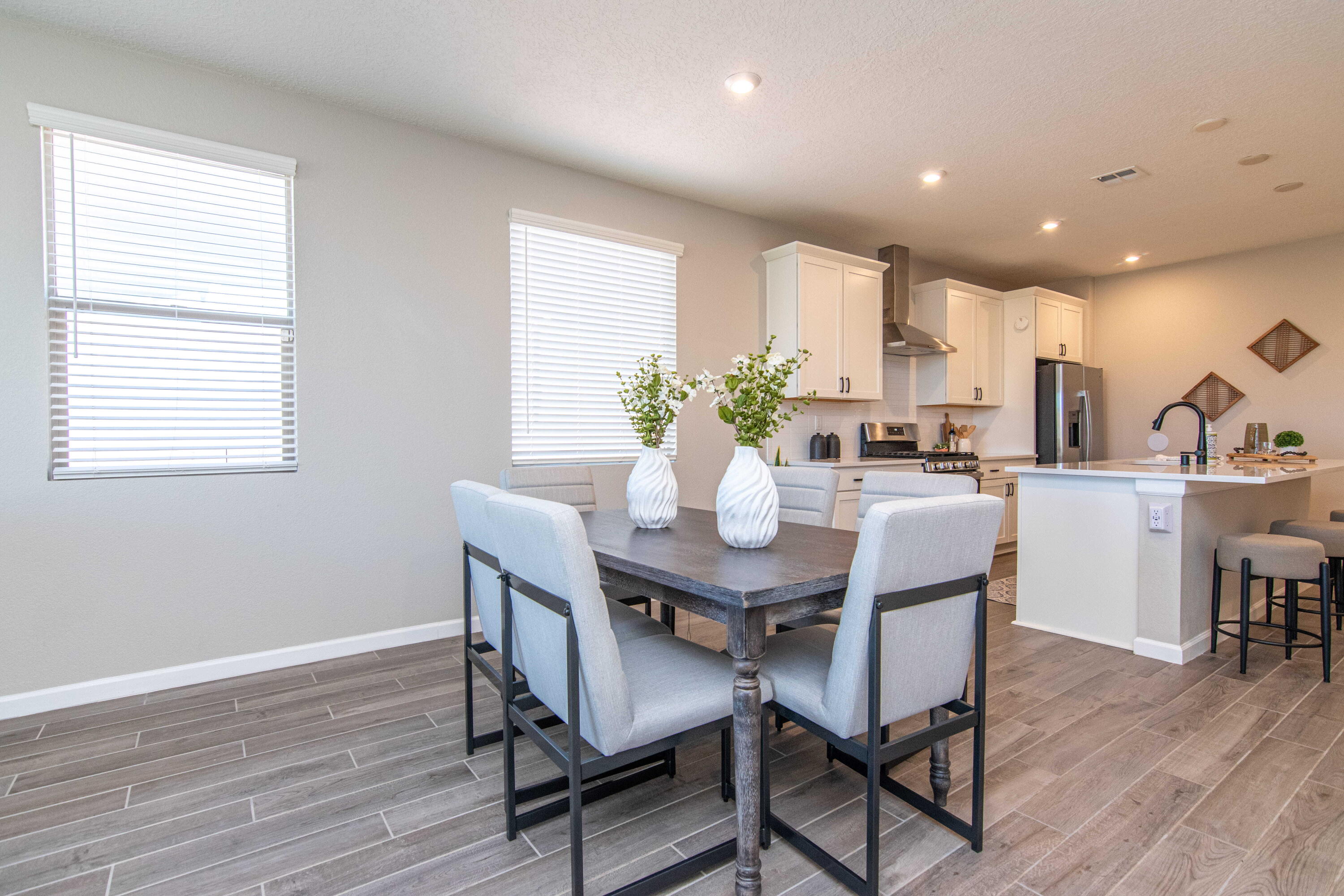 3305 Wolf Tail Loop NE