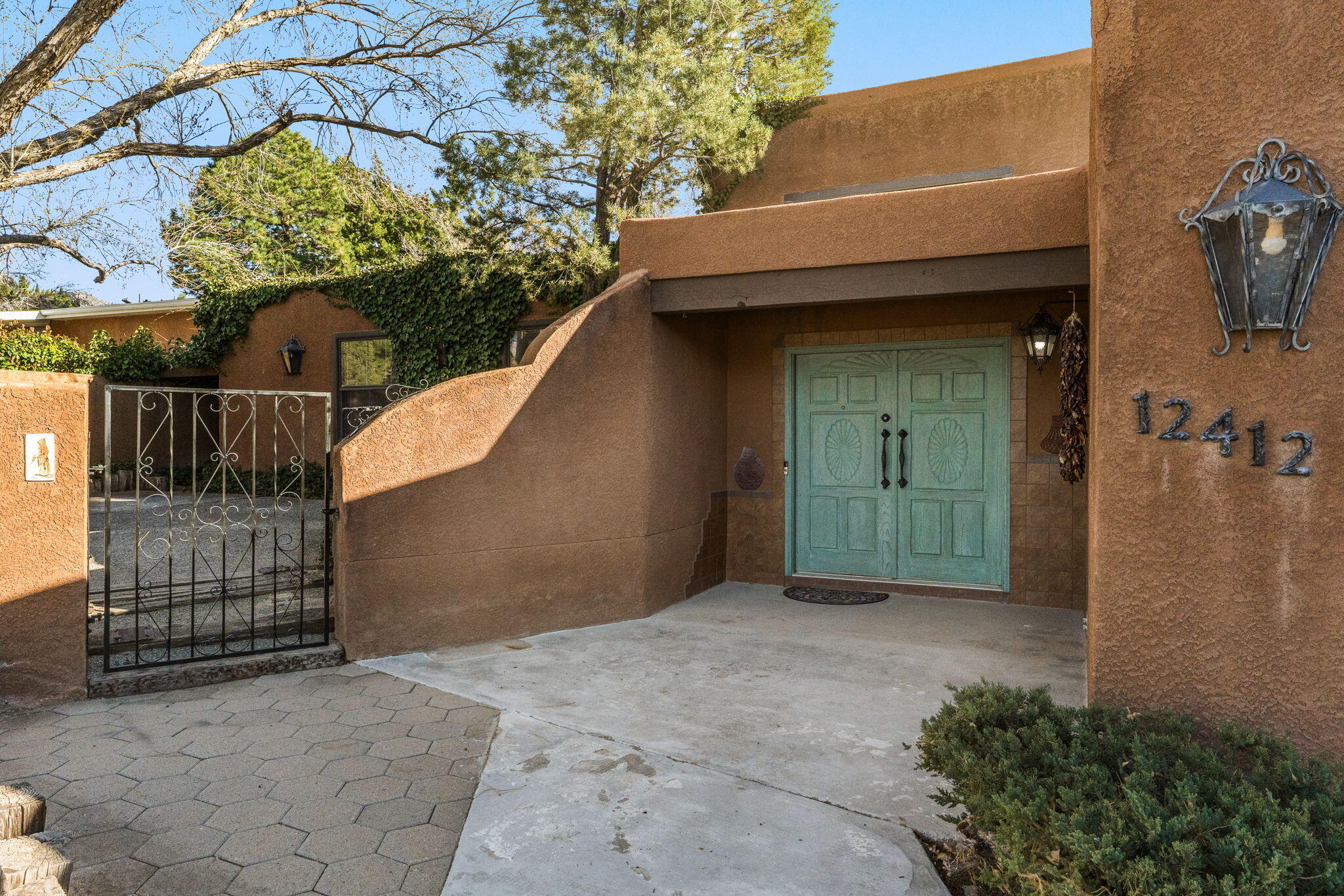 12412 Chelwood Place NE