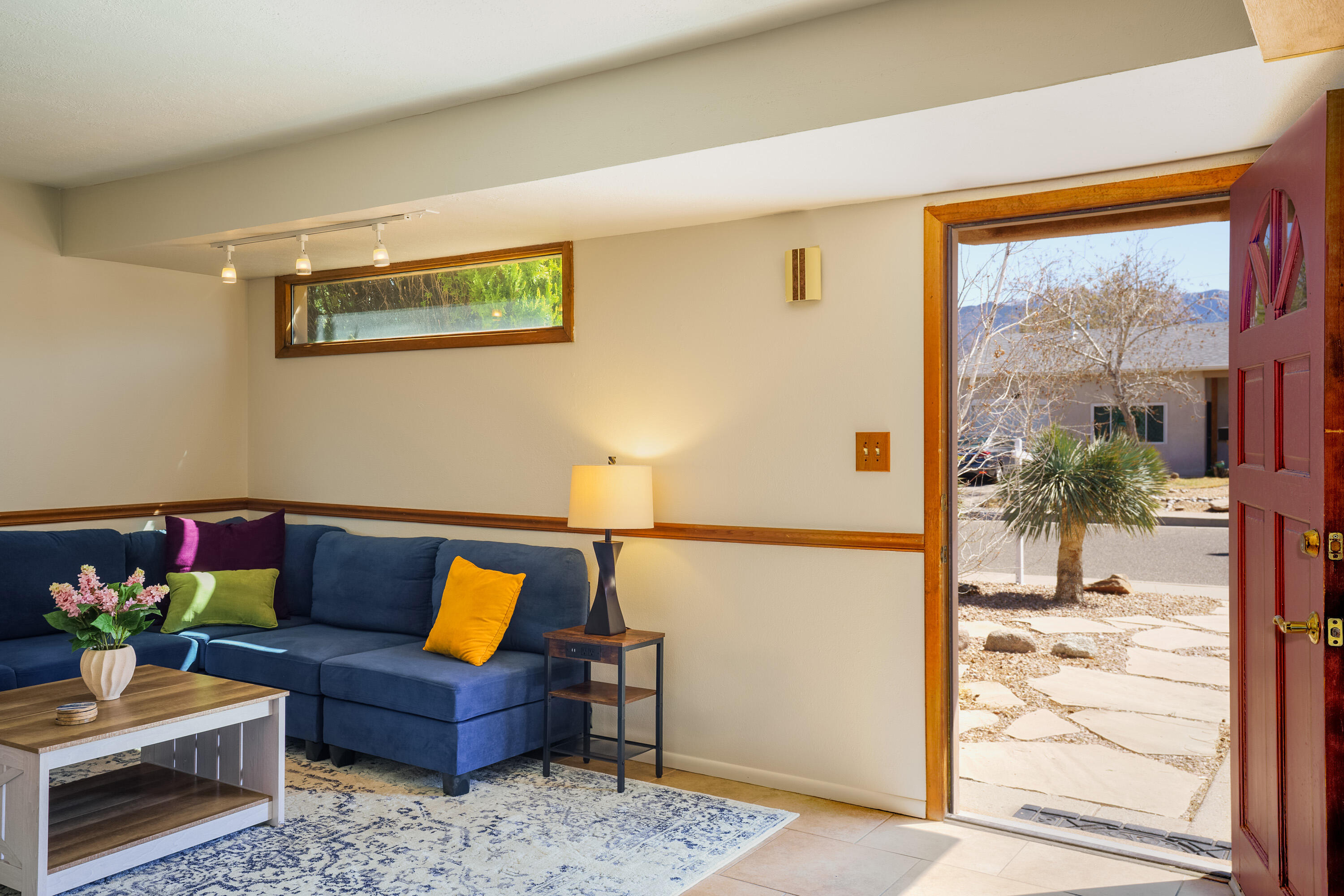 1509 Conchas Street, Albuquerque, New Mexico image 3