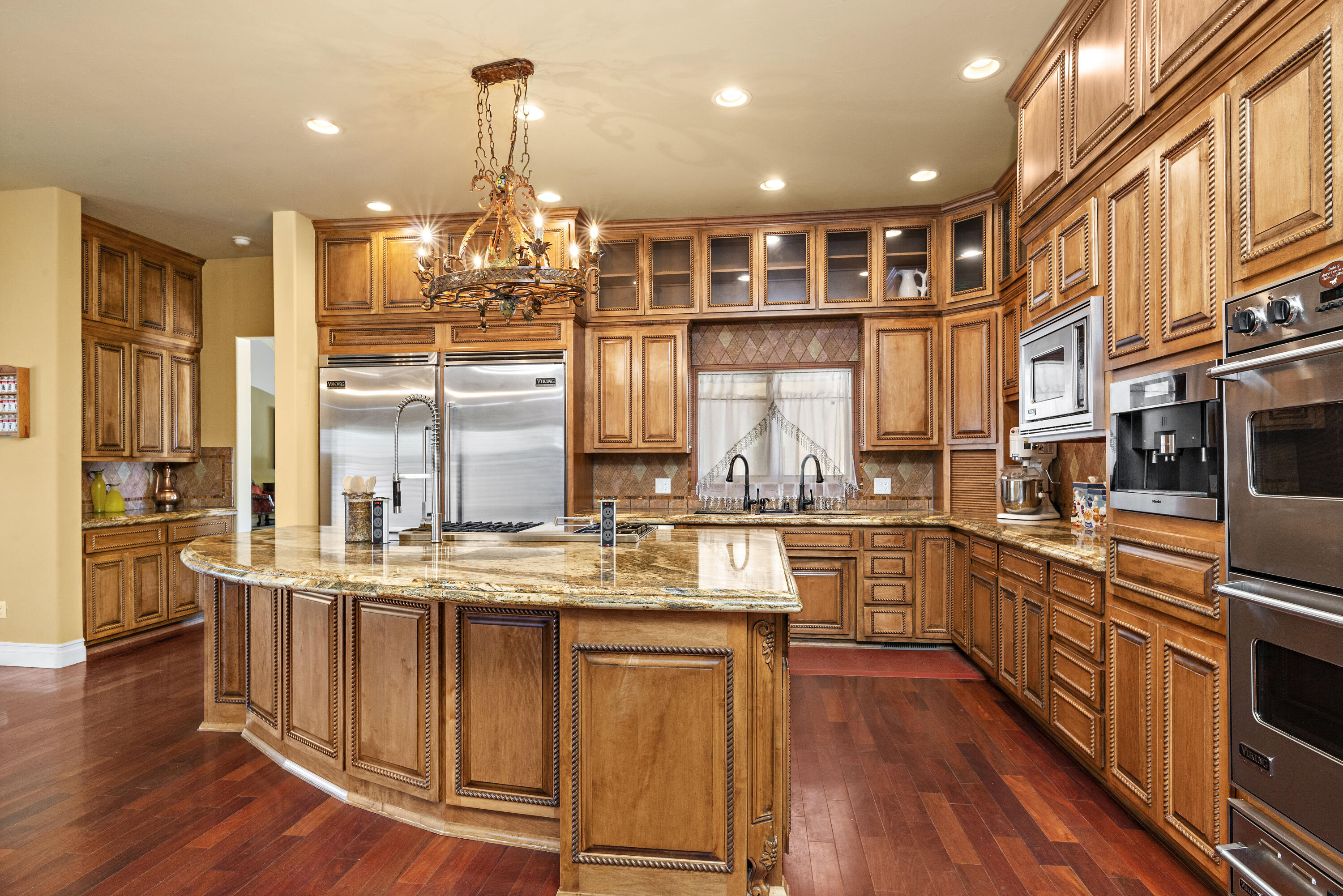 Photo 1 of 66 of 800 Salida Sandia SW house
