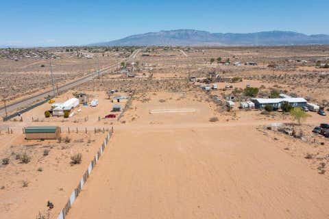 Vacant Land For Sale - 1004 11th Street<br/> Rio Rancho, NM 87124
