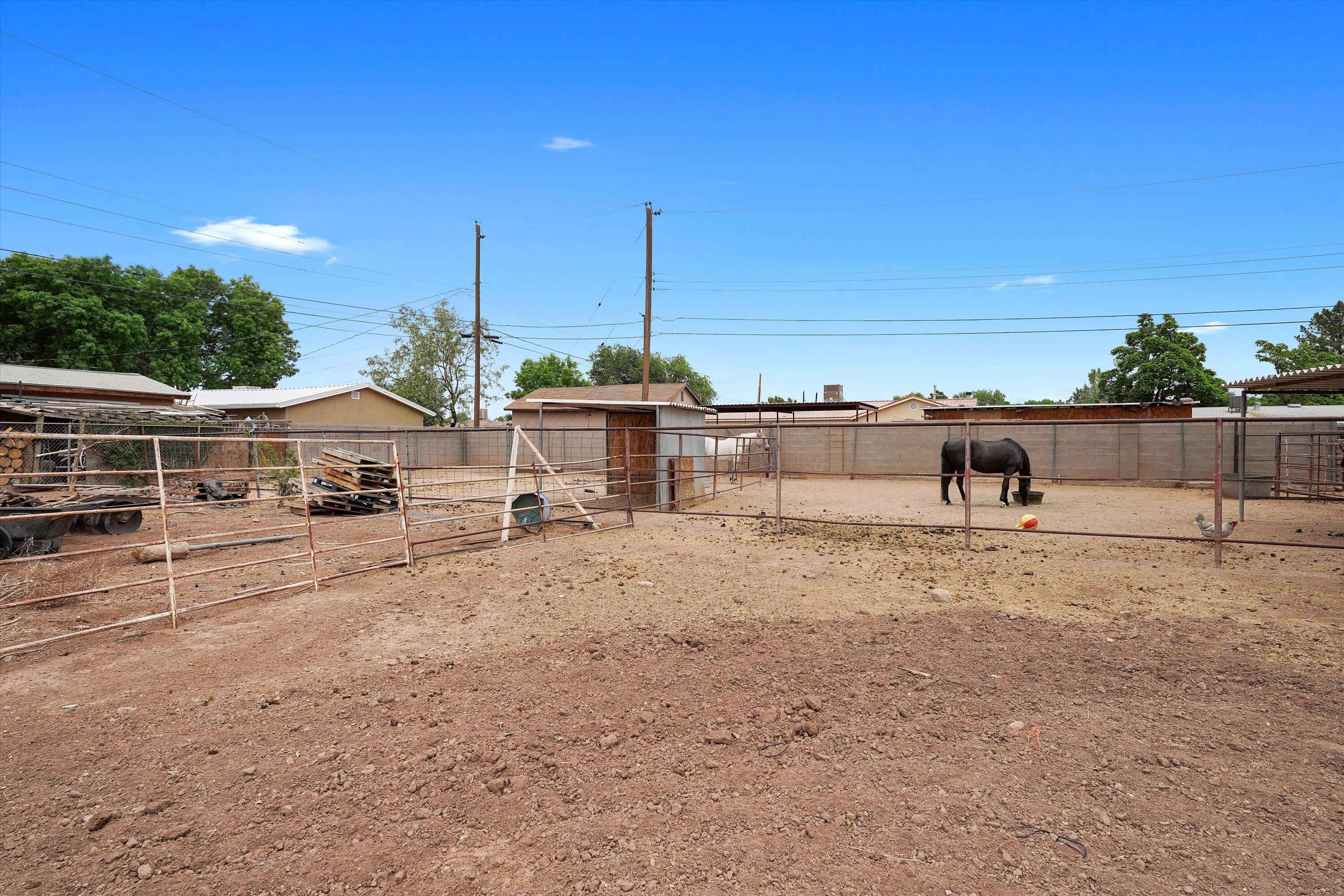 2836 La Fonda Drive, Albuquerque, New Mexico image 33