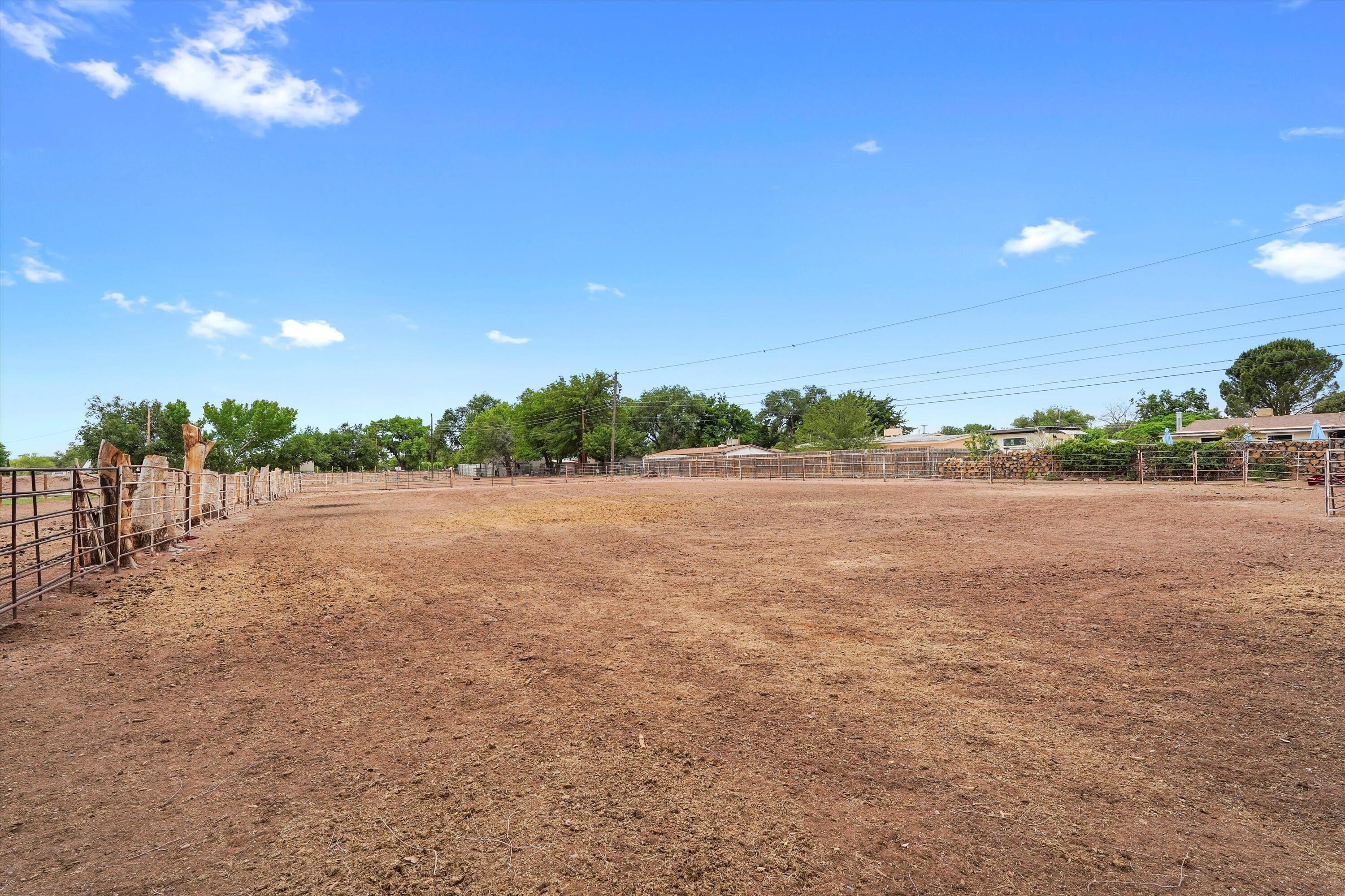 2836 La Fonda Drive, Albuquerque, New Mexico image 28