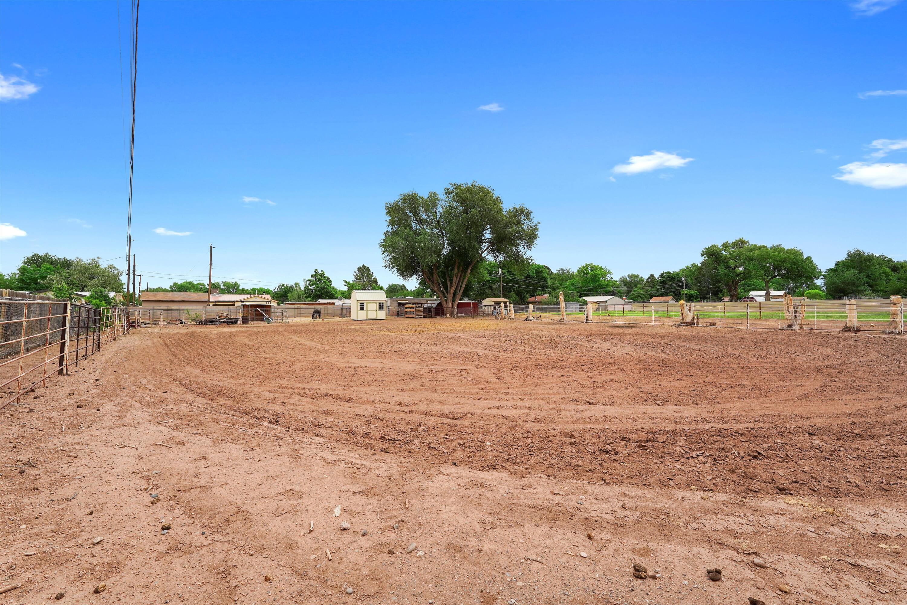 2836 La Fonda Drive, Albuquerque, New Mexico image 30