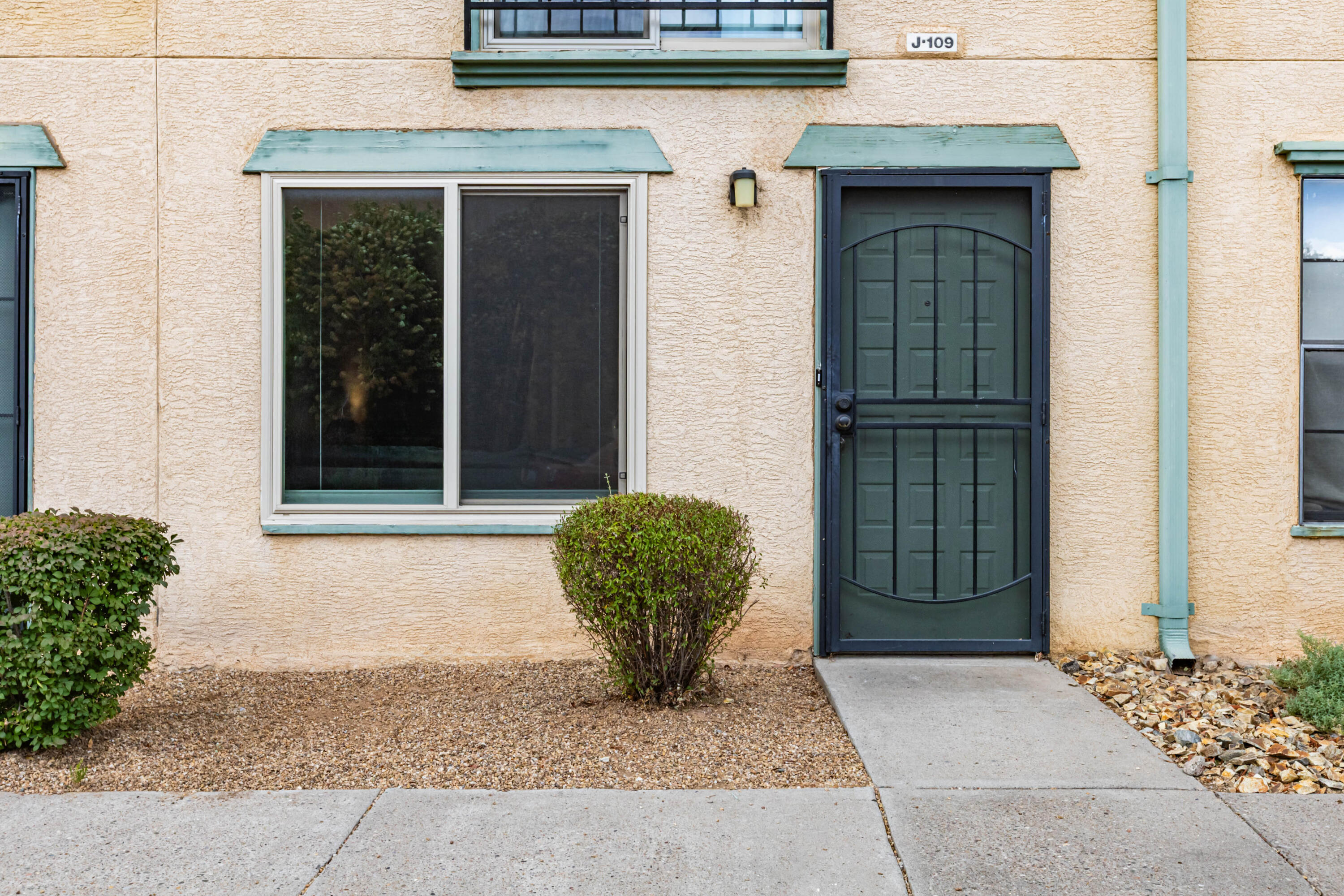 3301 Monroe Street NE UNIT J109