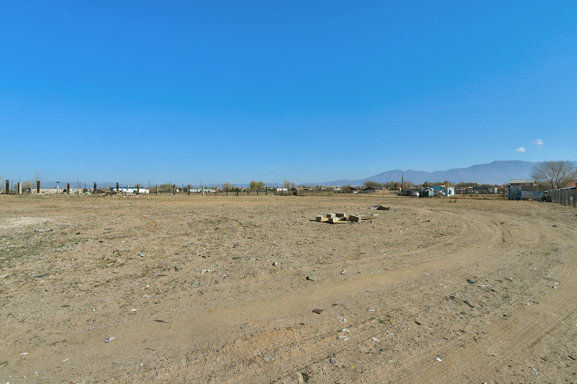 3 Jones Lane, Los Lunas, New Mexico image 15