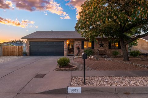 Photo of 5605 Siboney Loop NE, Albuquerque, NM 87111 (MLS # 1092463)