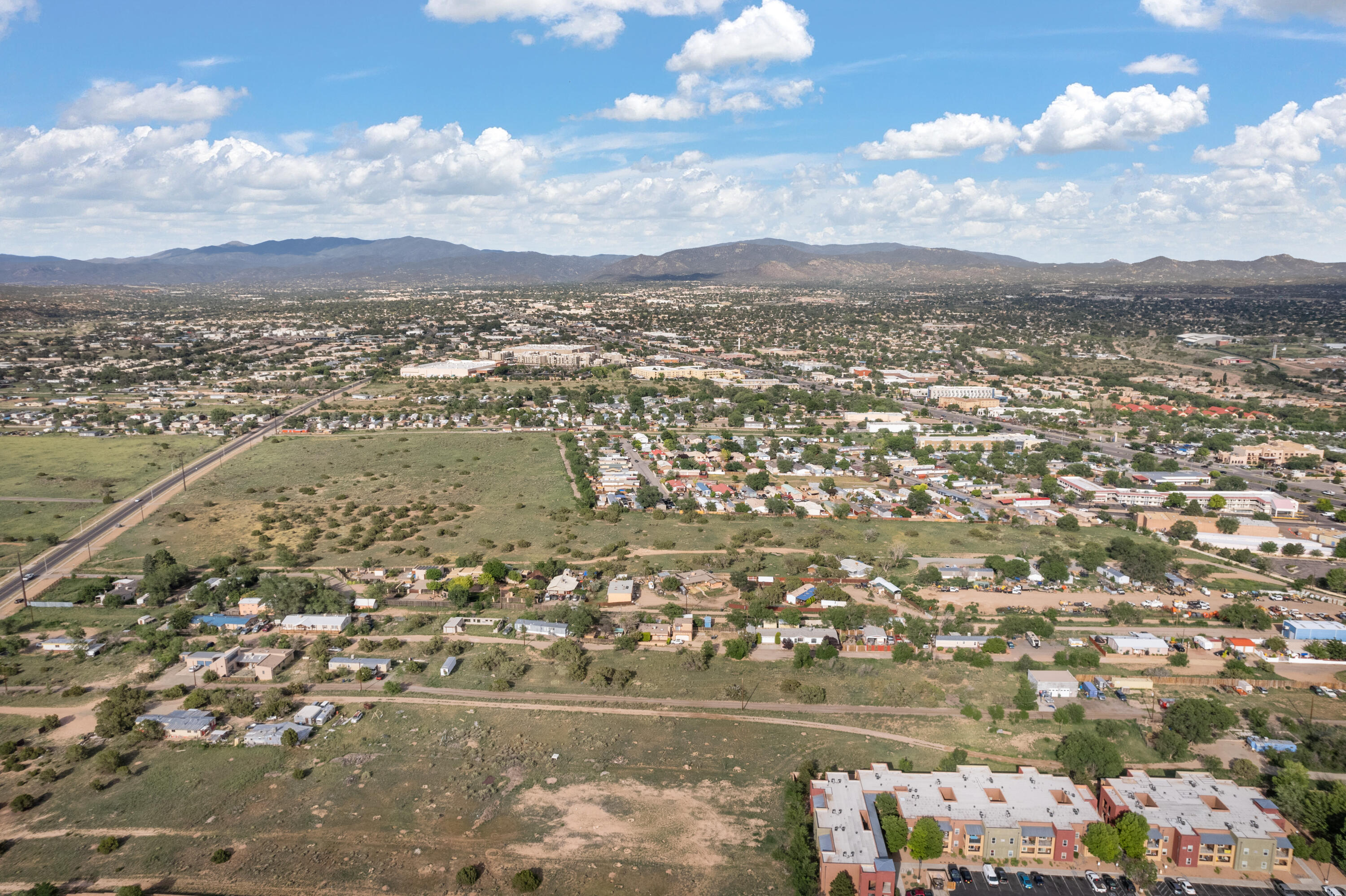 2753 Calle Eugenio, Santa Fe, New Mexico image 7