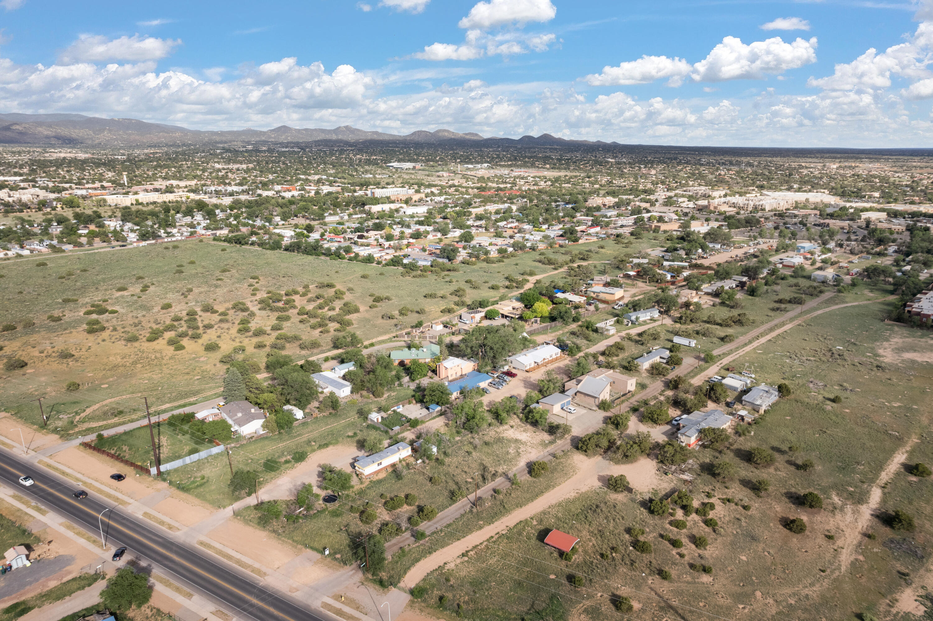 2753 Calle Eugenio, Santa Fe, New Mexico image 9