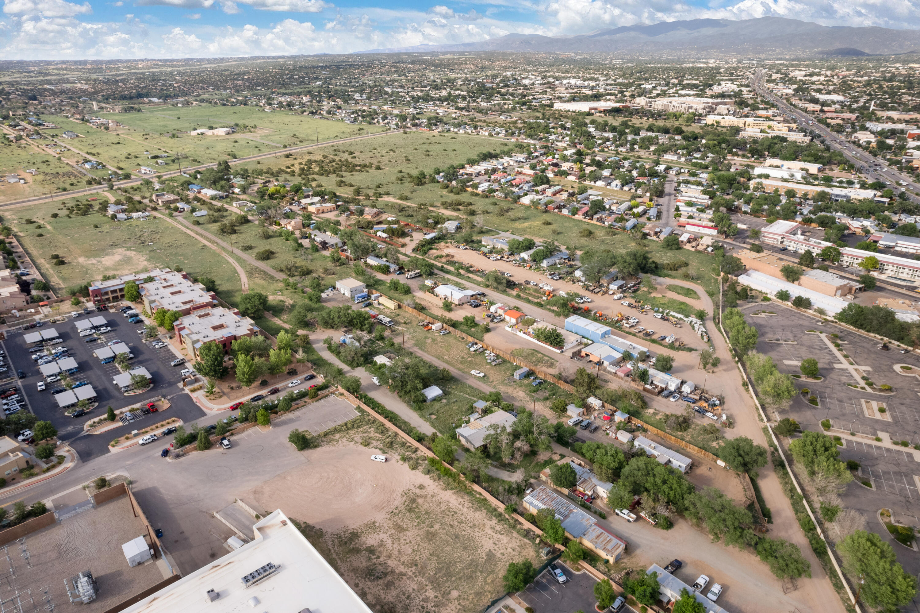 2753 Calle Eugenio, Santa Fe, New Mexico image 4