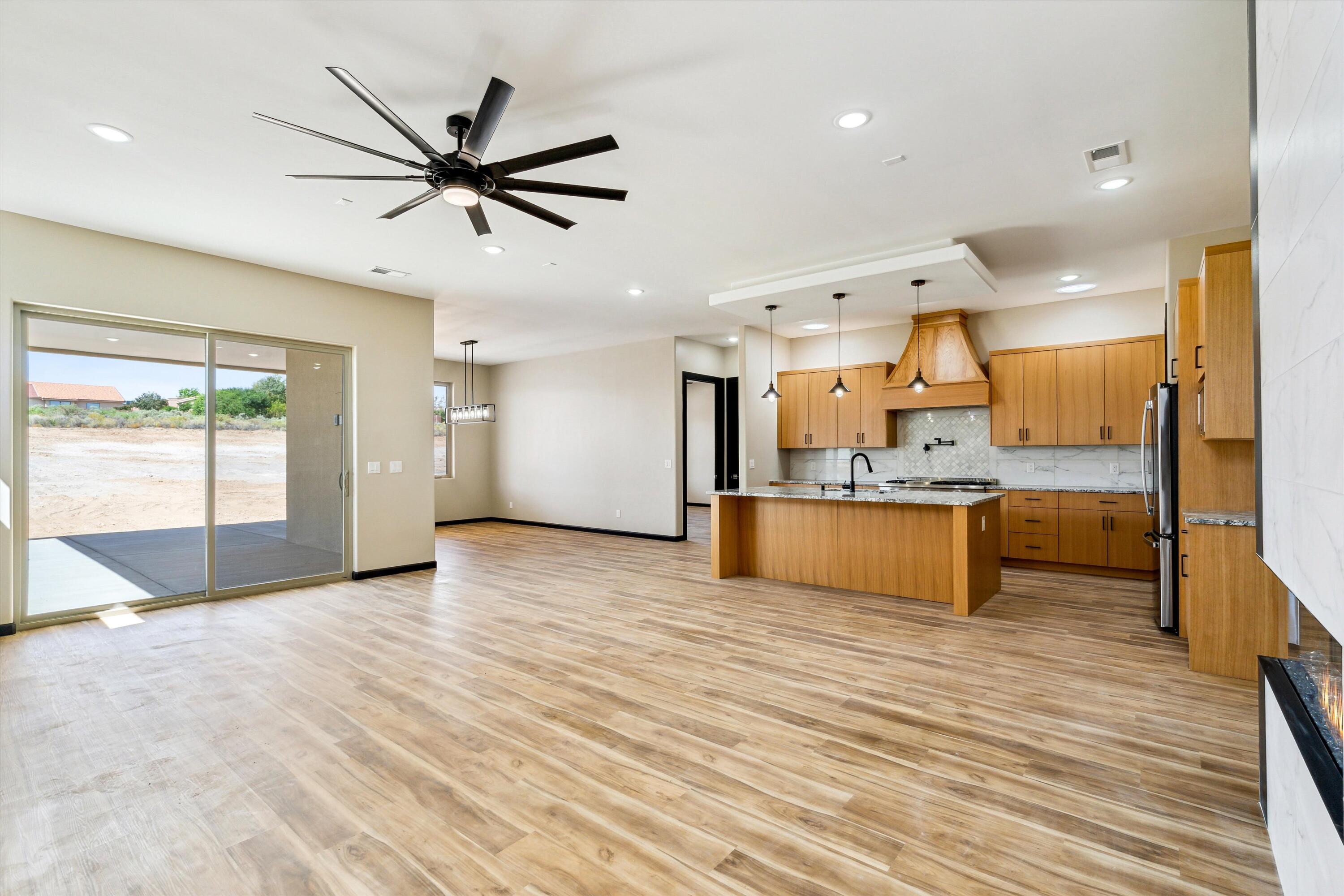 701 9th Street, Rio Rancho, New Mexico image 9