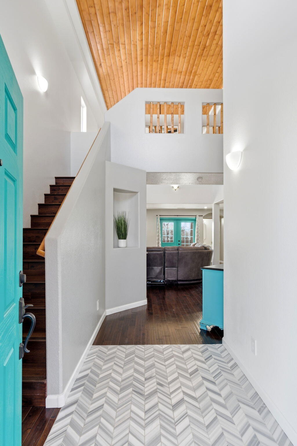 10040 Vista Cantera Lane NW