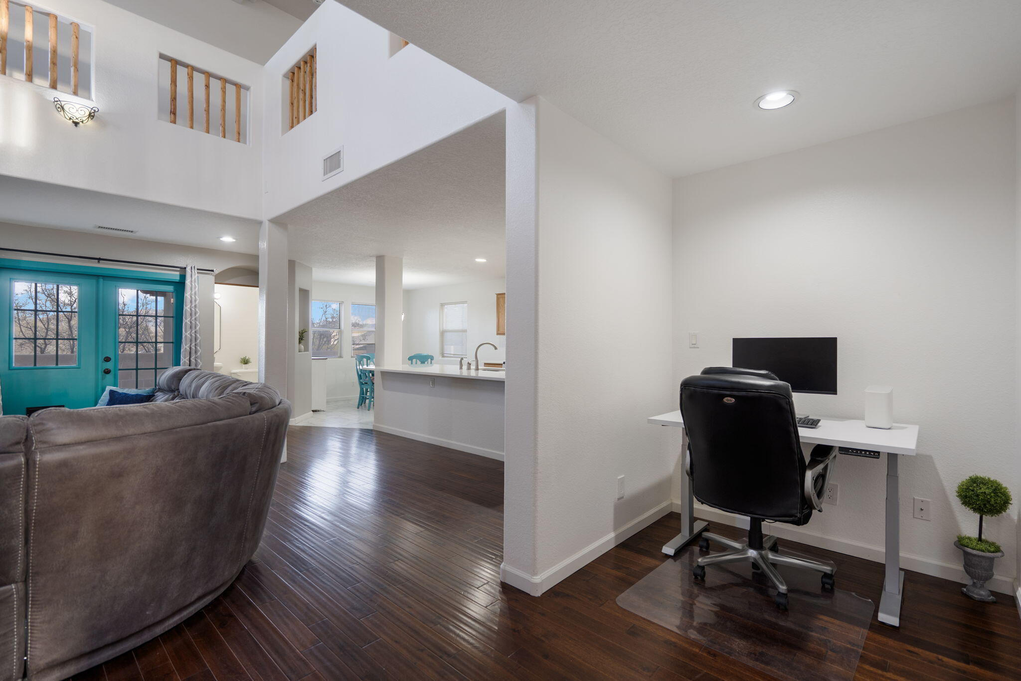 10040 Vista Cantera Lane NW