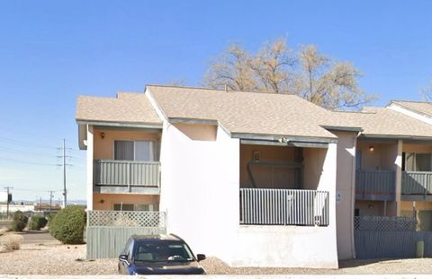 Photo of 4601 Carlisle Boulevard NE #APT A1, Albuquerque, NM 87109 (MLS # 1106490)