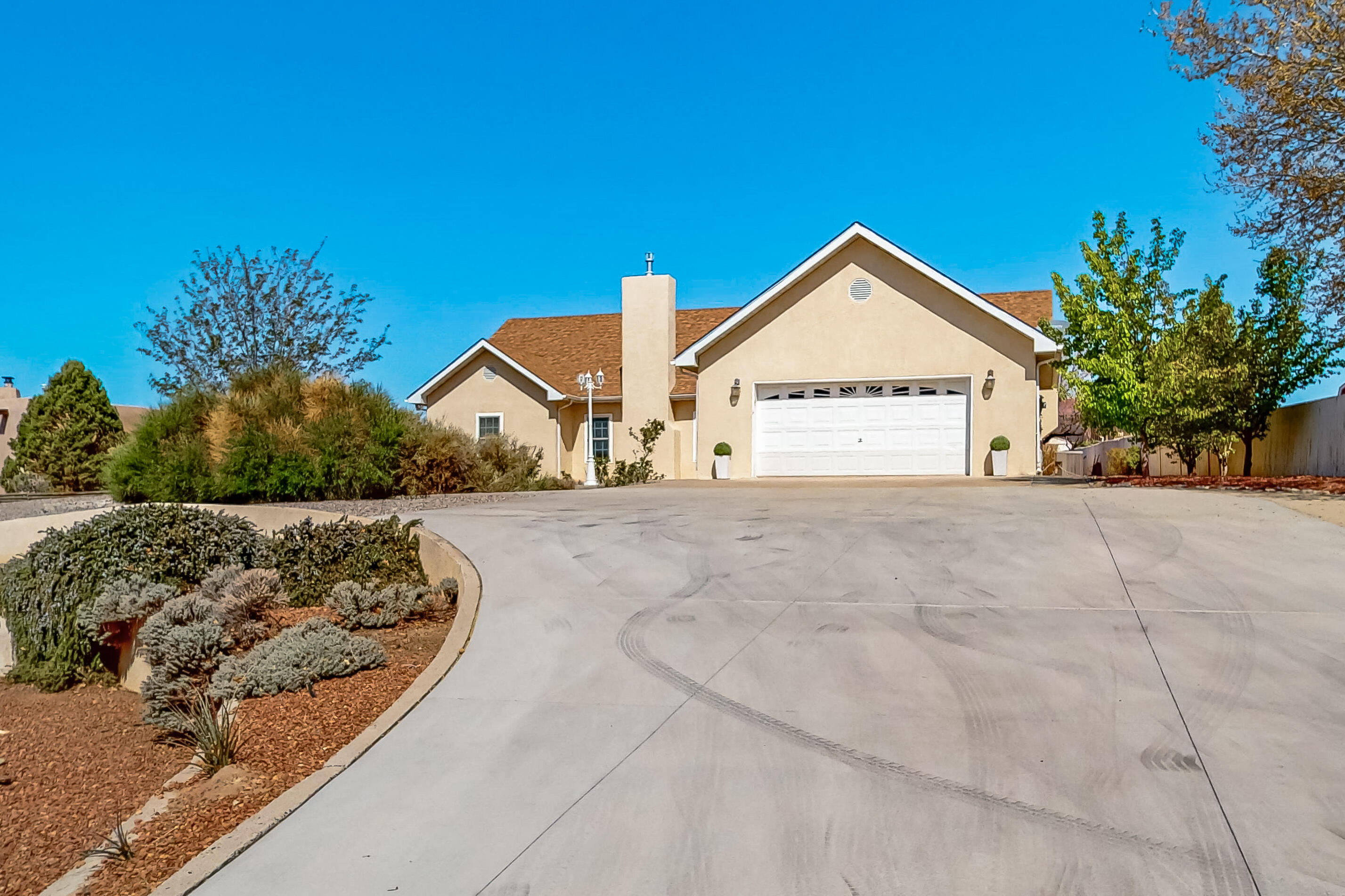 1072 Mesa Loop Loop, Los Lunas, New Mexico image 2