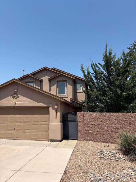 Photo of 203 Derramadera Avenue NE, Albuquerque, NM 87113 (MLS # 1108742)