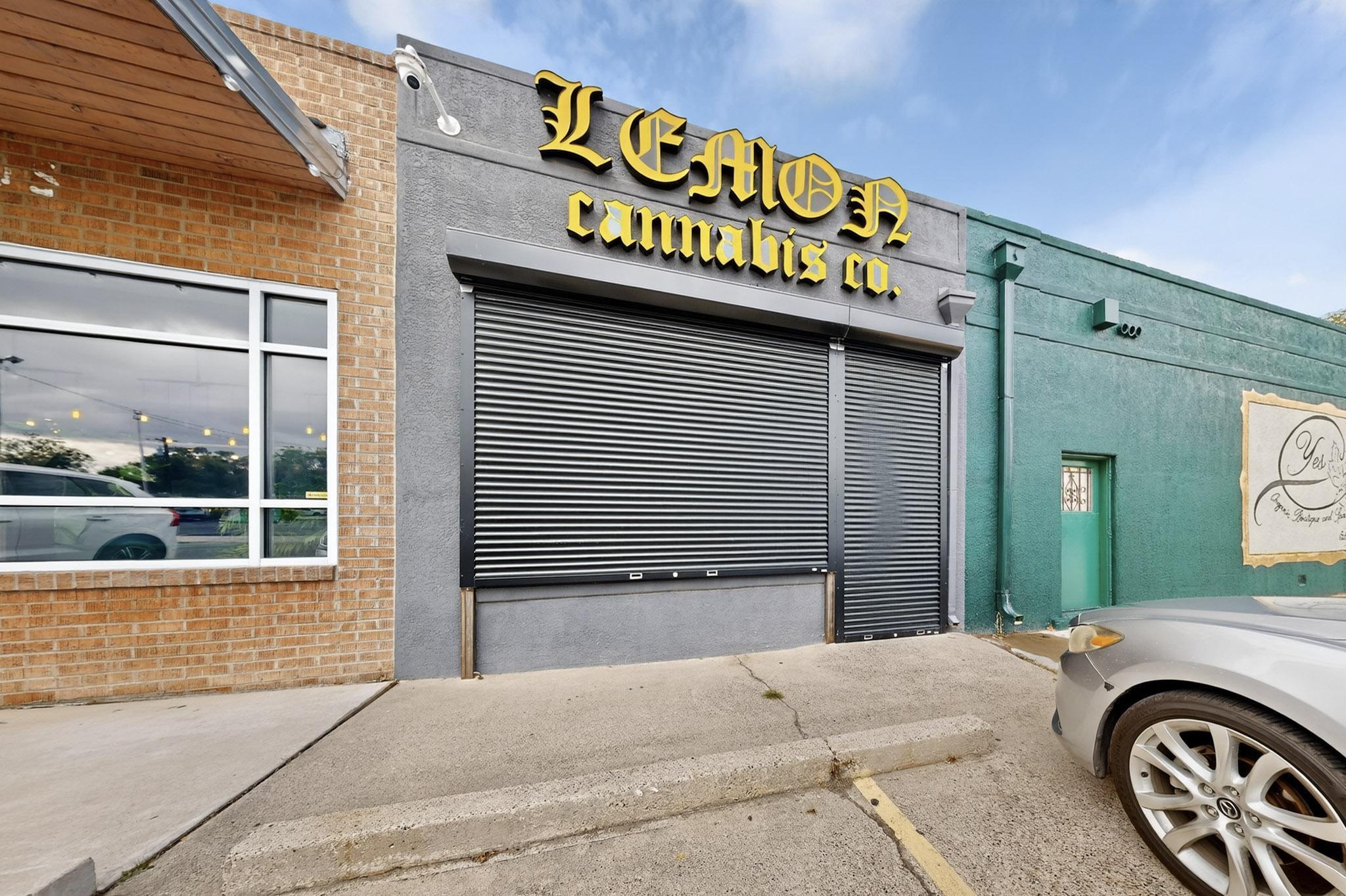 629 Amherst Drive NE