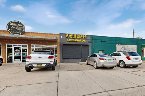 Photo of 629 Amherst Drive NE, Albuquerque, NM 87106 (MLS # 1095204)