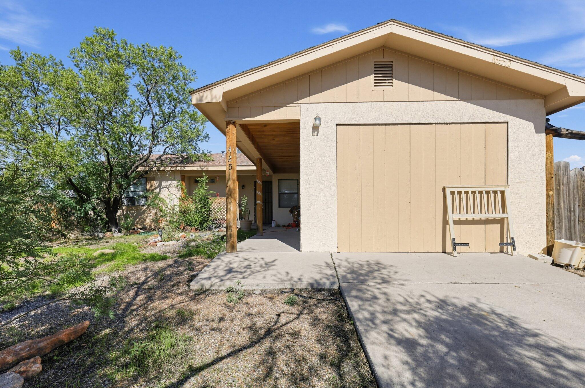 425 Calle Del Sol
