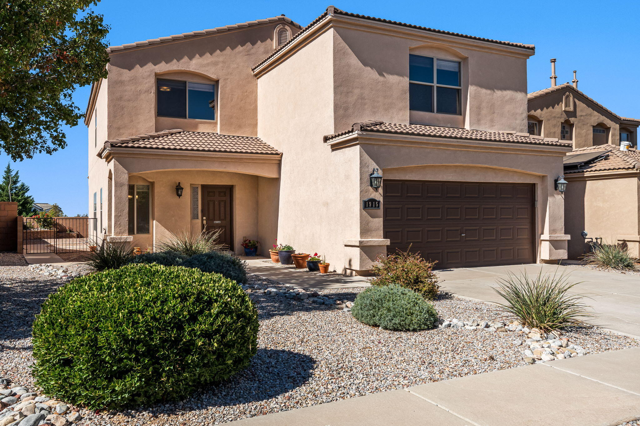 1915 Nasrullah Street SE