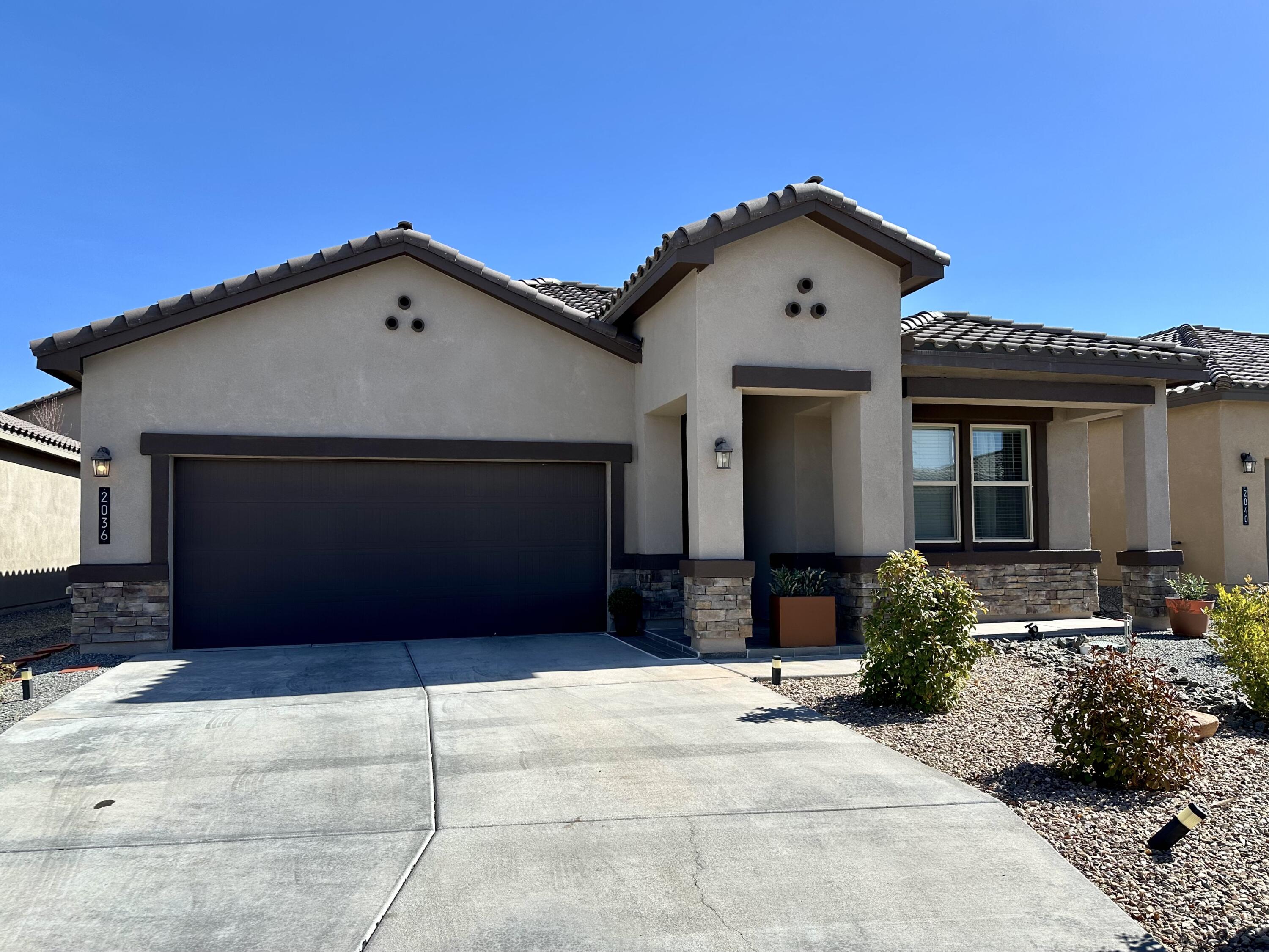 2036 Hubbard Street, Albuquerque, New Mexico image 2