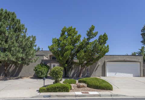 Photo of 7413 El Morro Road NE, Albuquerque, NM 87109 (MLS # 1108586)