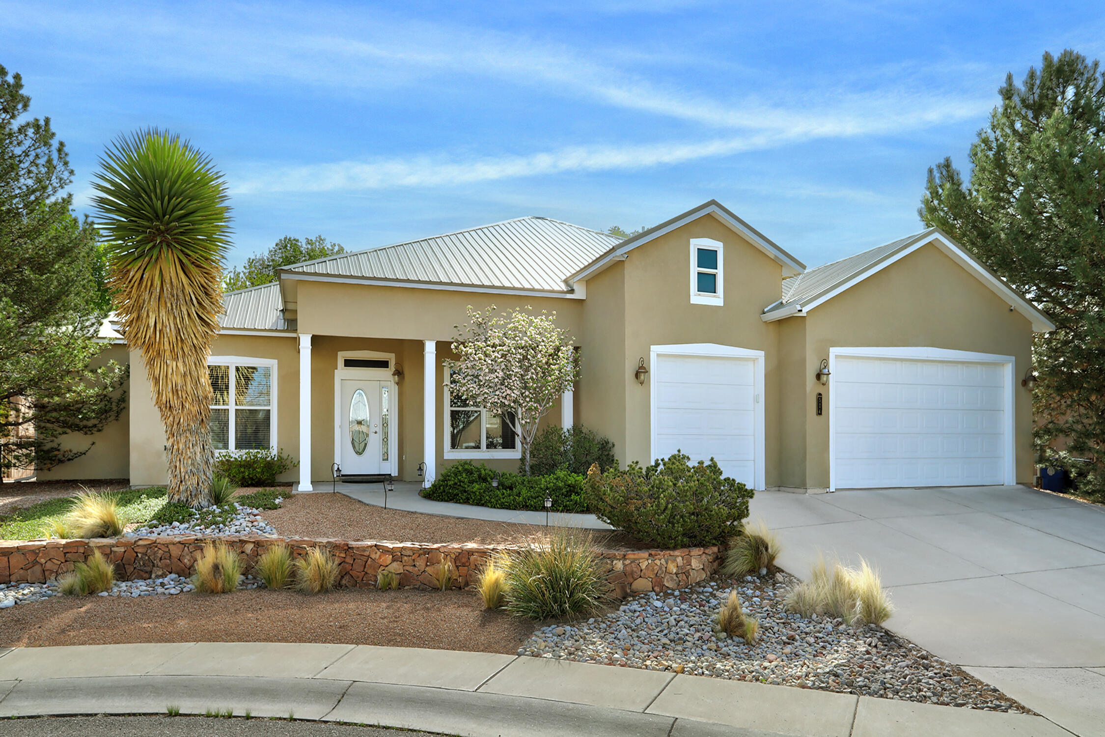 504 Accipitrine Court SE