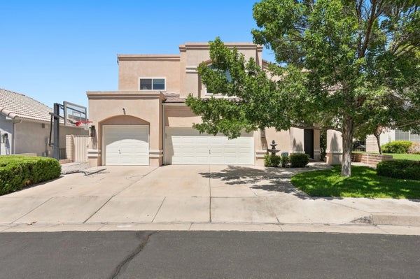 11405 PINE TOP LN NE, ALBUQUERQUE, NM 87111 - Image 239042de0d05bde343fabe22b7d0d52d/1061684265
