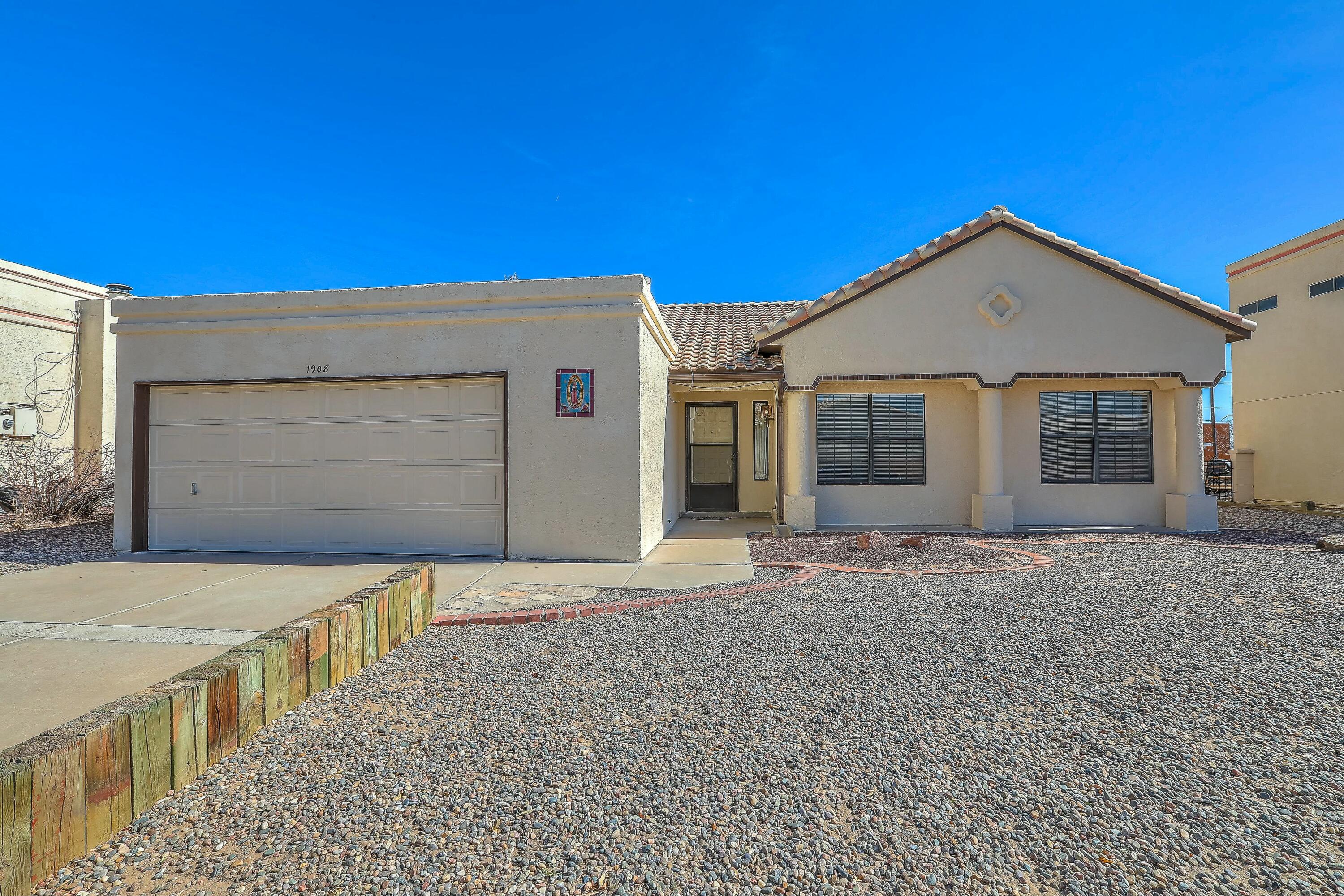 1908 Rosewood Avenue, Albuquerque, New Mexico image 3