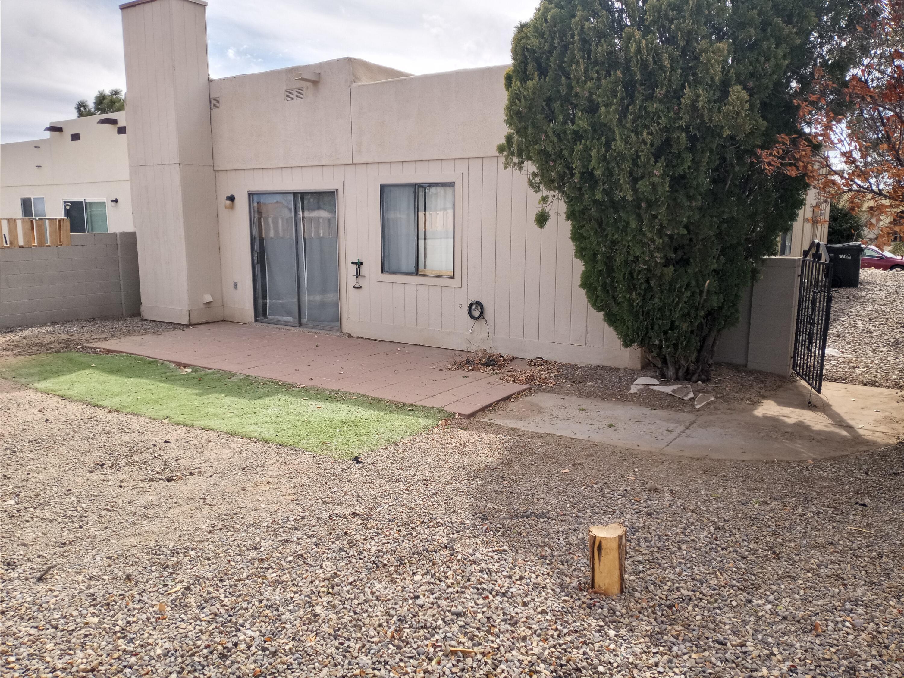 704 Stallion Road, Rio Rancho, New Mexico image 3