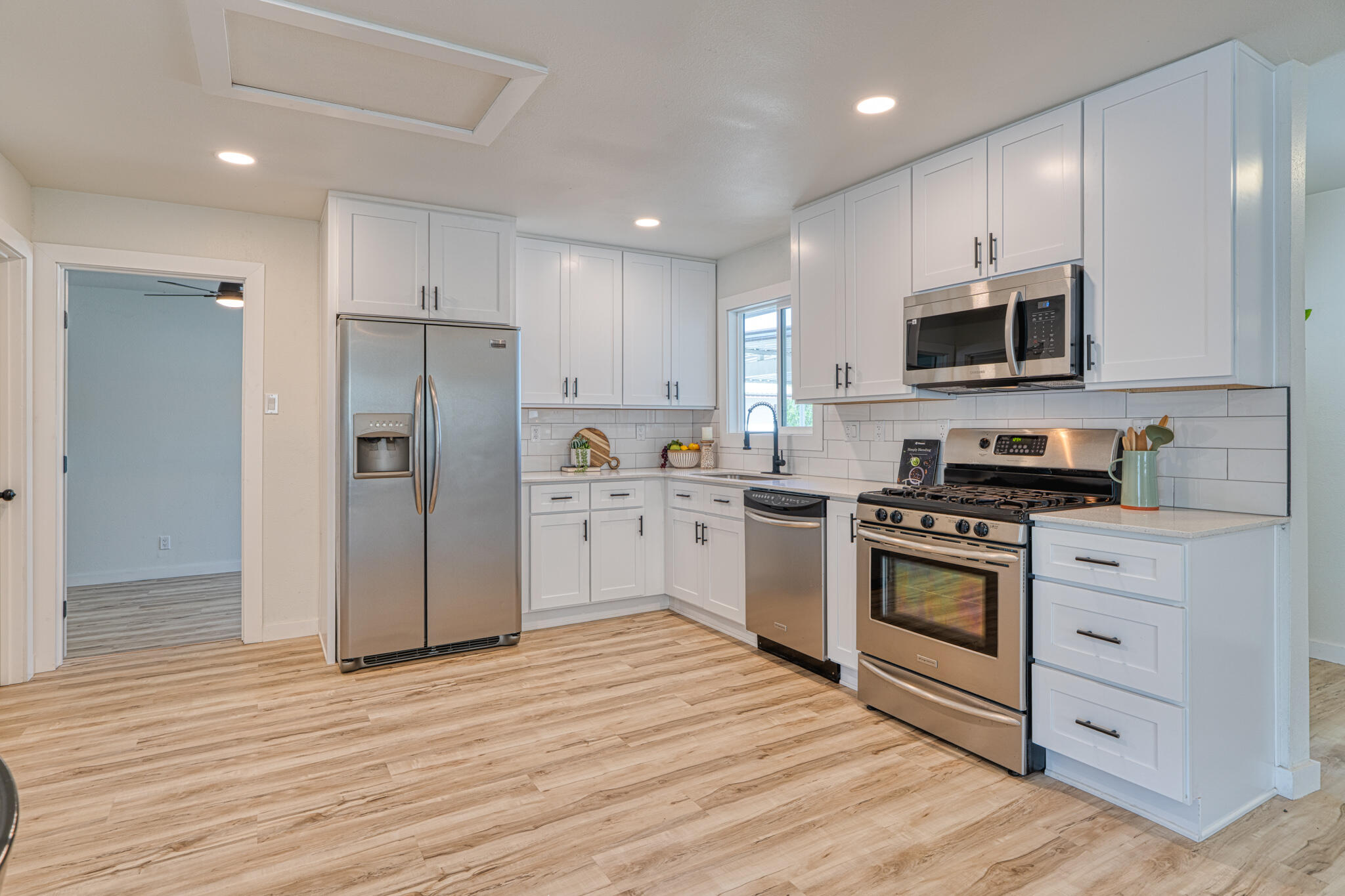 3808 Delamar Avenue, Albuquerque, New Mexico image 12