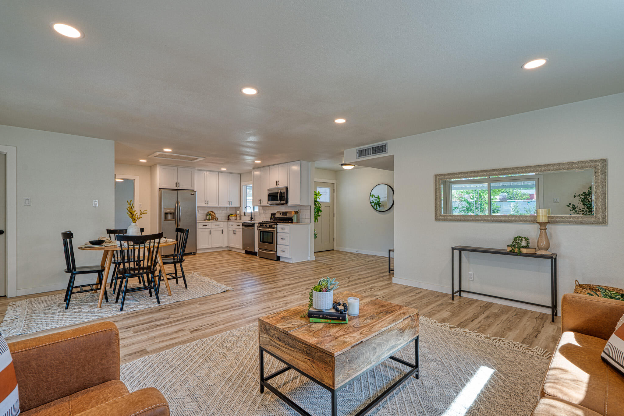 3808 Delamar Avenue, Albuquerque, New Mexico image 9