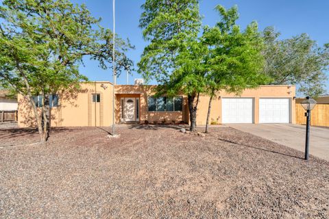 508 LAS MARIAS Drive SE Rio Rancho NM 87124