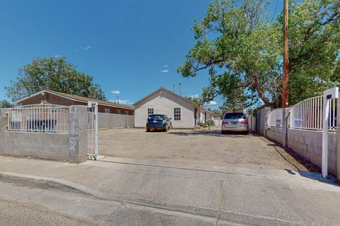 412 Texas Street NE Albuquerque NM 87108