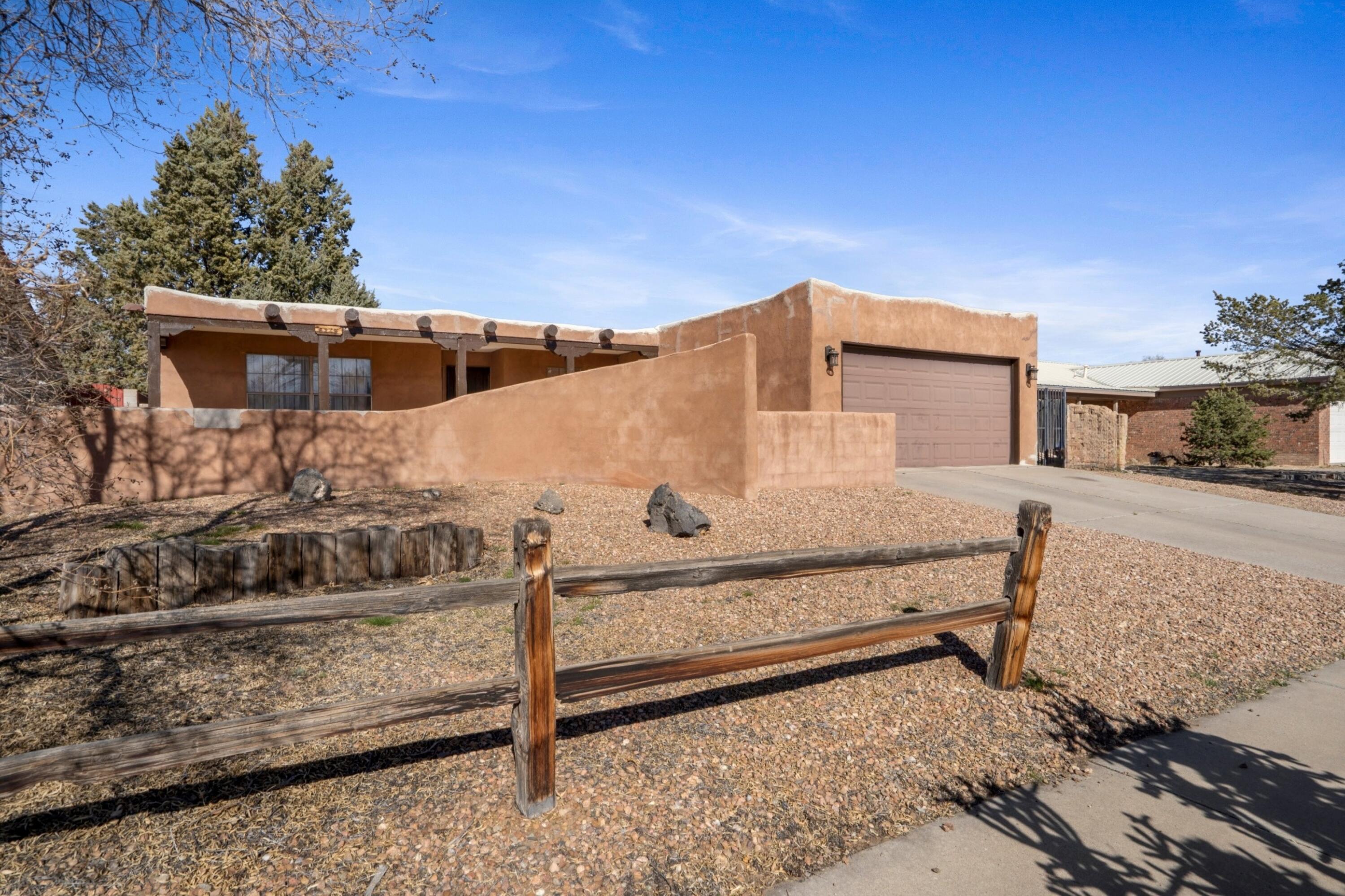 6219 Flor Del Sol Place NW