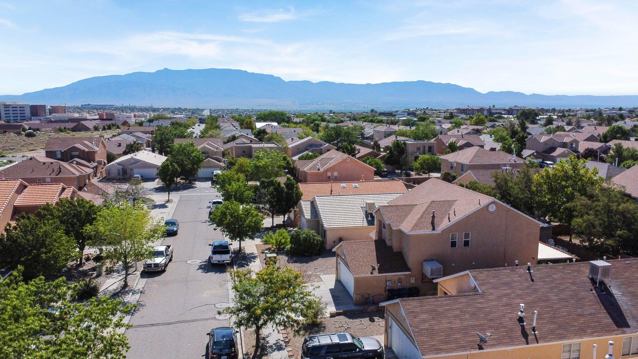 5812 Night Shadow Avenue, Albuquerque, New Mexico image 36