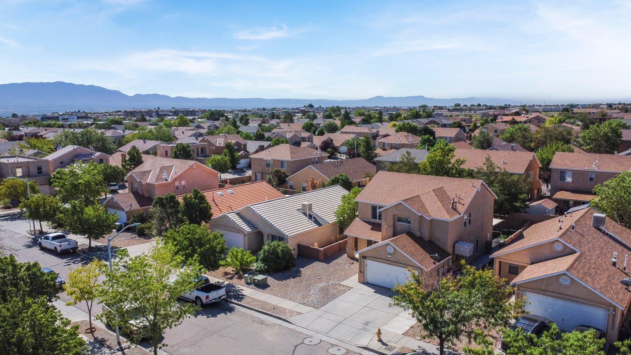 5812 Night Shadow Avenue, Albuquerque, New Mexico image 34