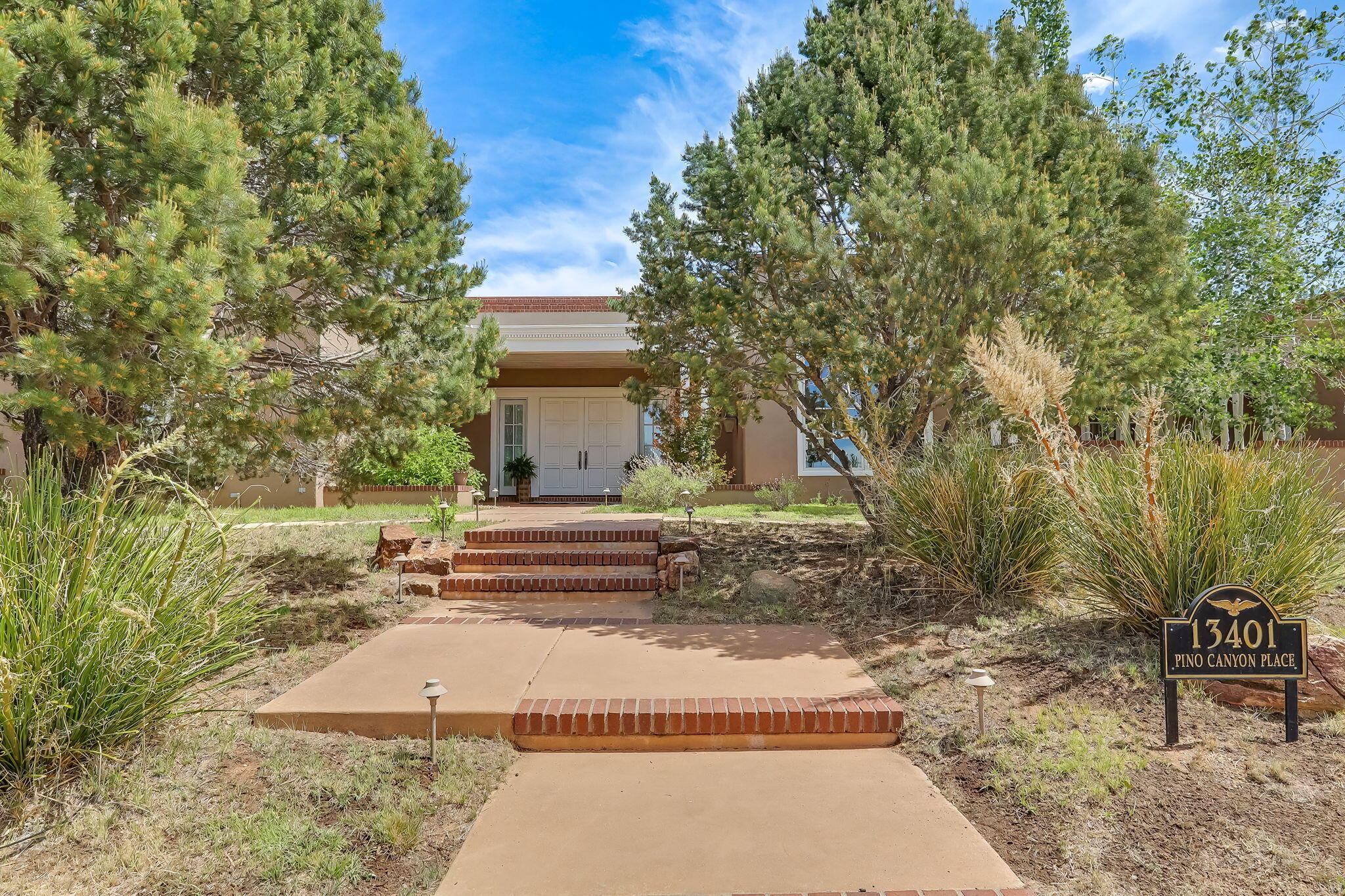 13401 Pino Canyon Place NE