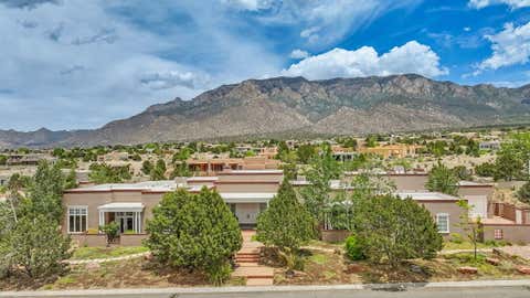 Homes For Sale - 13401 Pino Canyon Place<br/> Albuquerque, NM 87111