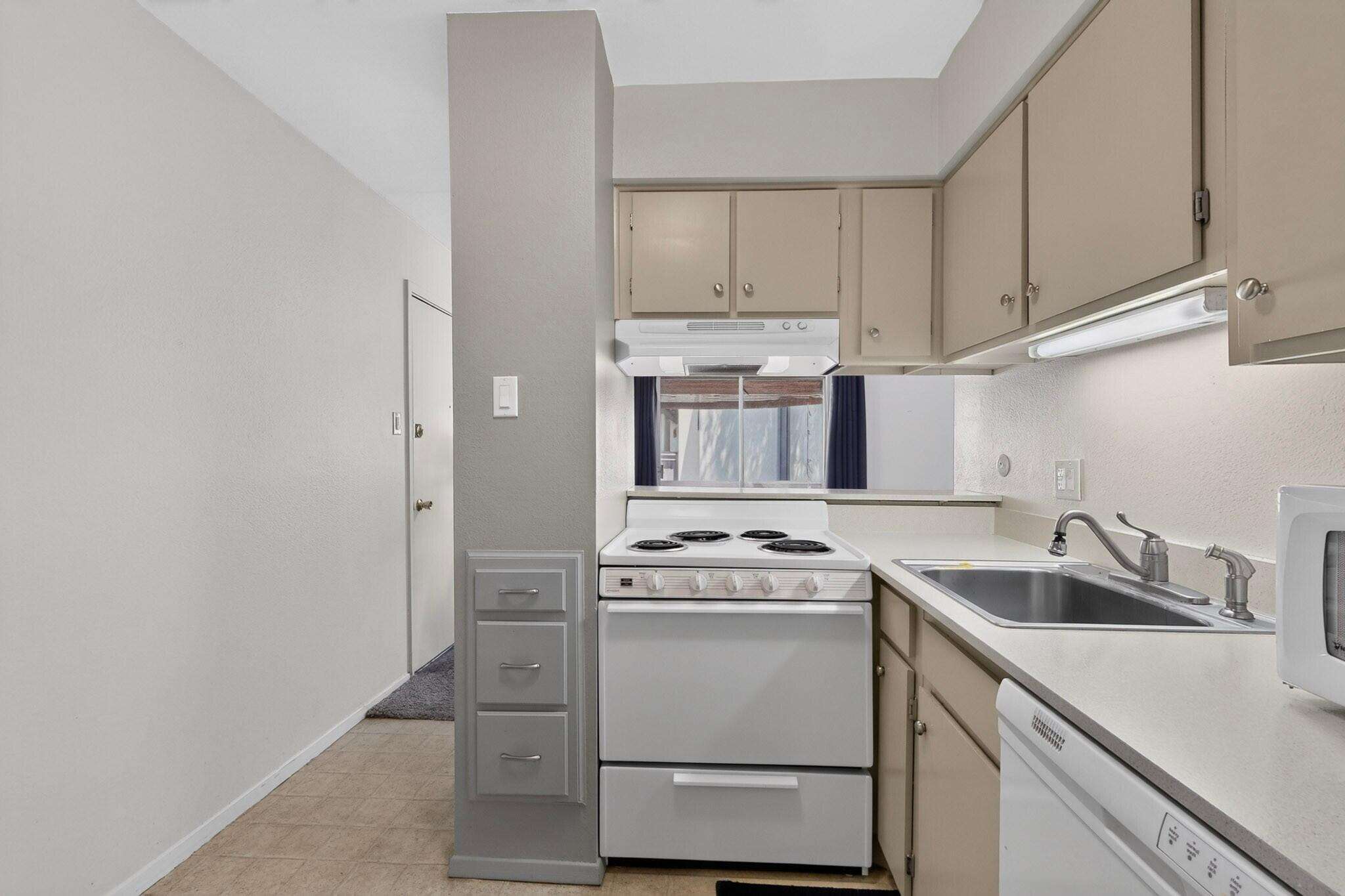 1601 Pennsylvania Street NE I-16