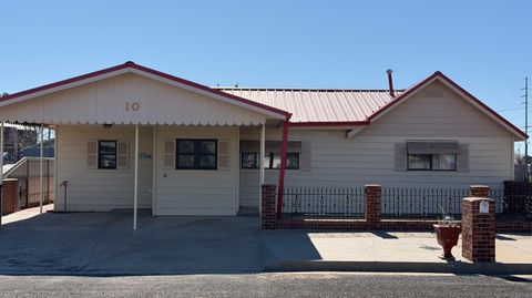 Photo of 10 Adams Street, Clayton, NM 88415 (MLS # 1098972)